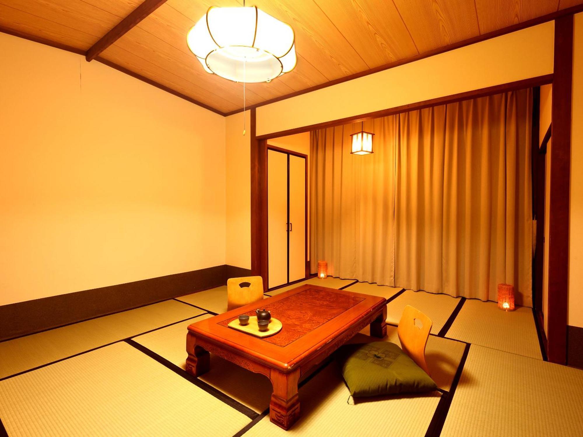 Ooedo Onsen Monogatari Premium Hotel Fugetsu Beppu Exterior foto