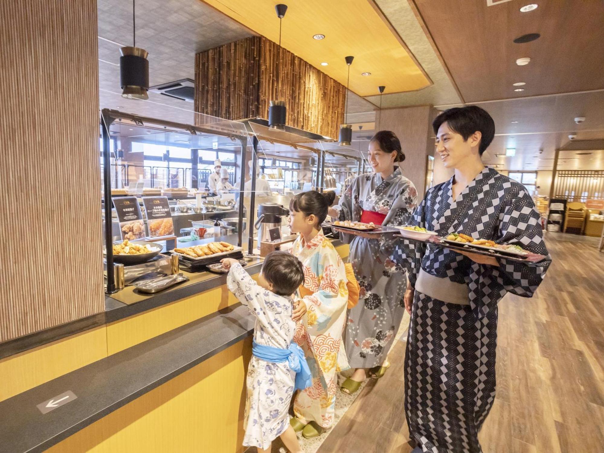Ooedo Onsen Monogatari Premium Hotel Fugetsu Beppu Exterior foto