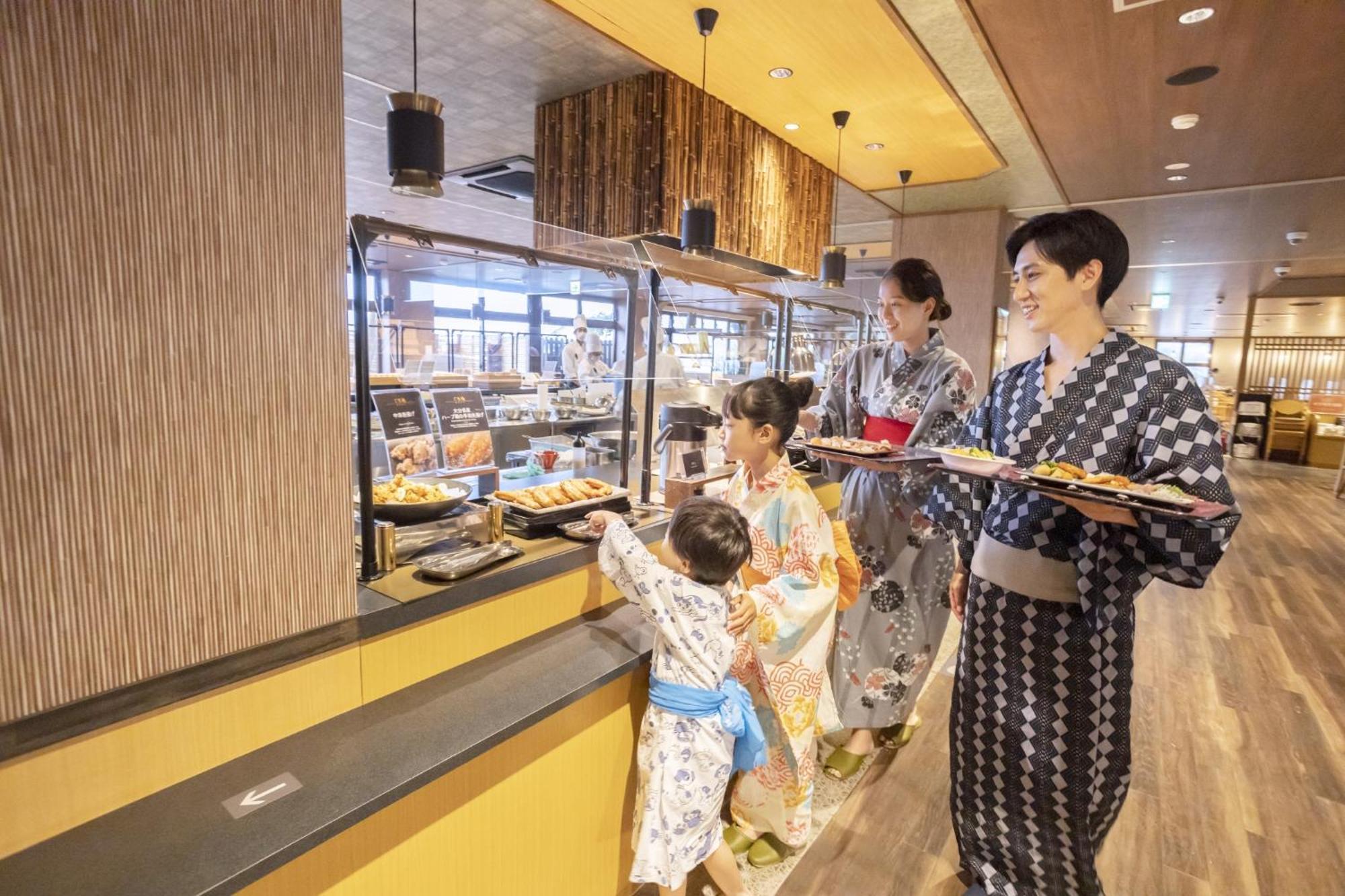 Ooedo Onsen Monogatari Premium Hotel Fugetsu Beppu Exterior foto